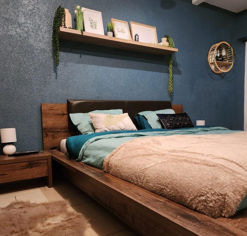 Suite 2 Lits Auberge Du Manala Hotel 24 24 Proche Basel سا لووي المظهر الخارجي الصورة